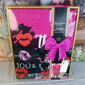 Wayfair Vibrant Pink That Chick Pajama Set